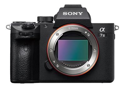 CAMARA DIGITAL MIRRORLESS FULL FRAME ILCE-7M3K A7III + LENTE 28-70MM